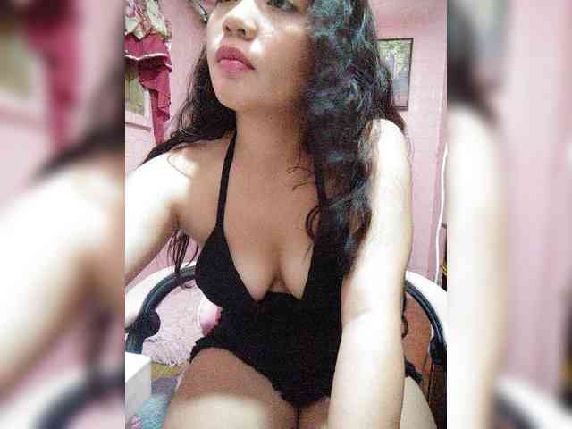 hornylittleprincess69 webcam