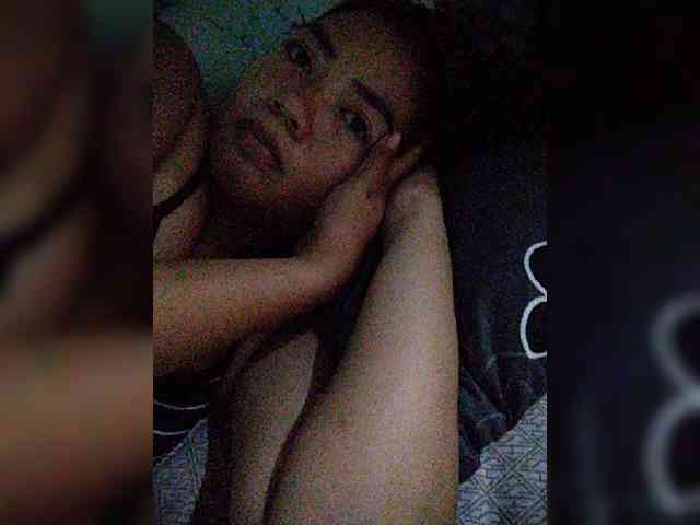hornylittleprincess69 webcam