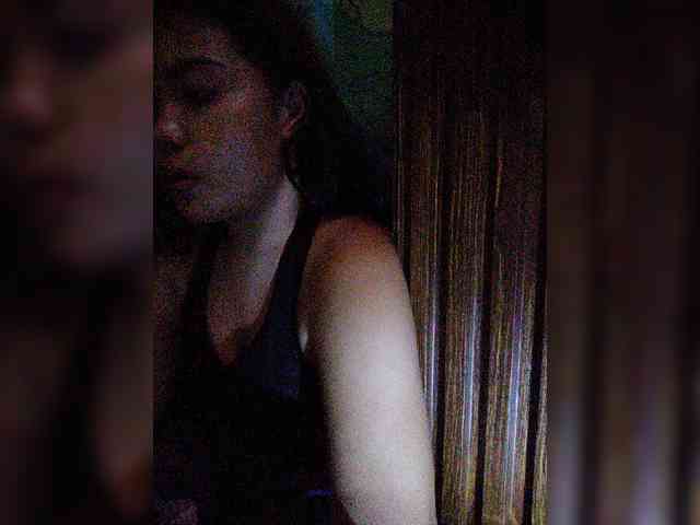 hornylittleprincess69