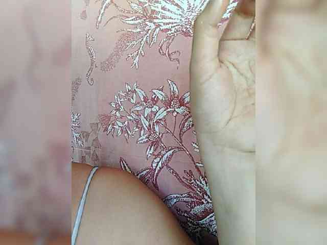 hornylittleprincess69 webcam