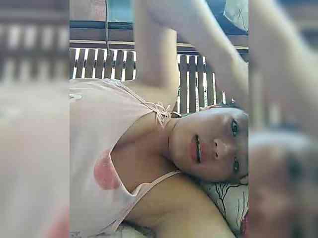 hornylittleprincess69 webcam