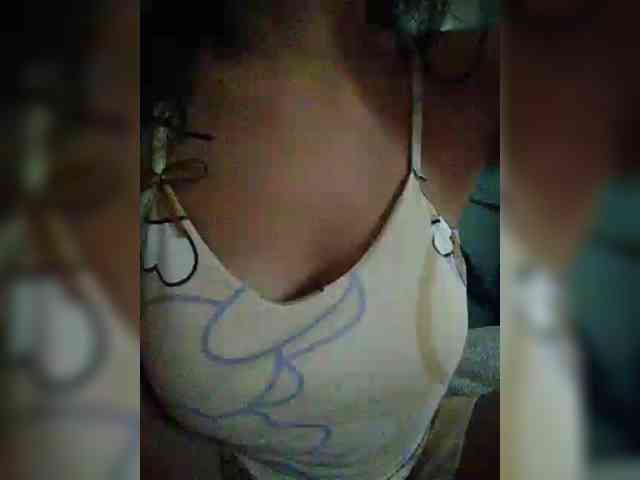 hornylittleprincess69 webcam