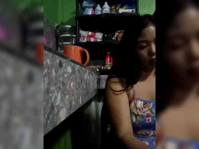 hornylittleprincess69