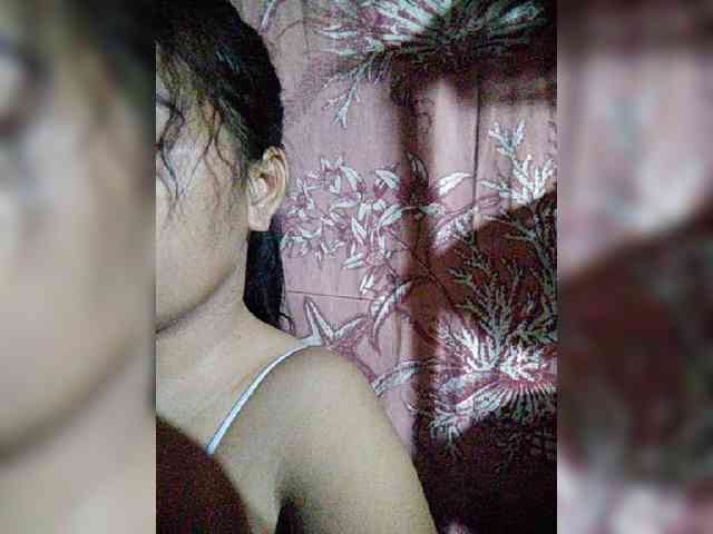 hornylittleprincess69