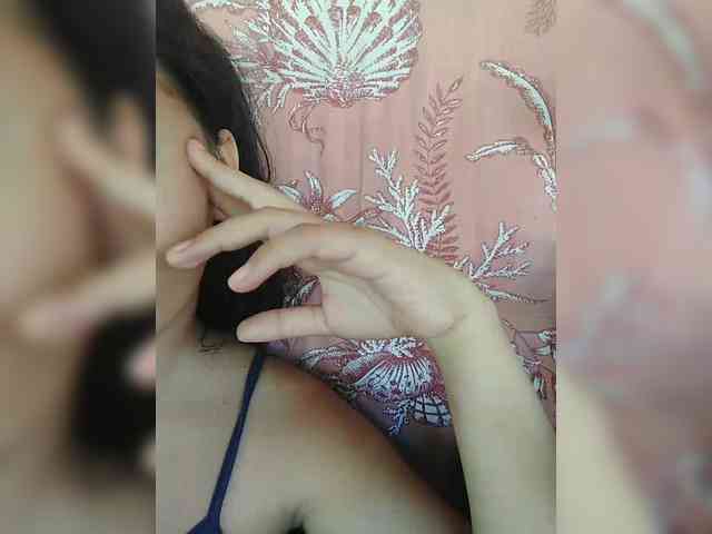 hornylittleprincess69