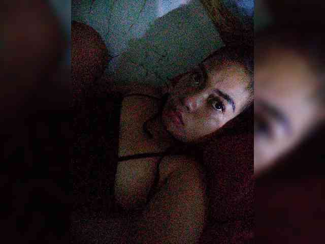 hornylittleprincess69 webcam