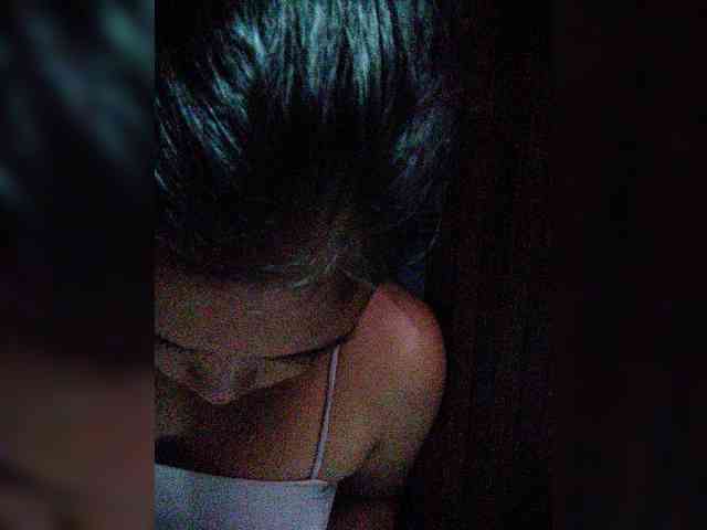hornylittleprincess69