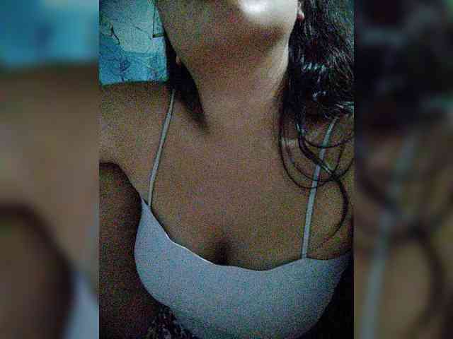 hornylittleprincess69 webcam