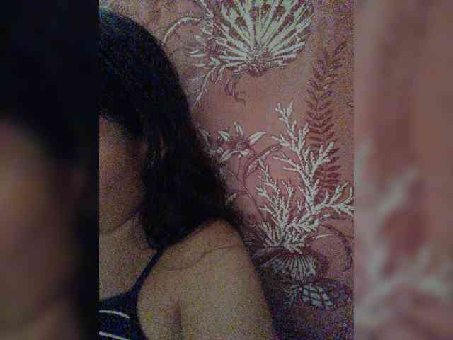 hornylittleprincess69 webcam