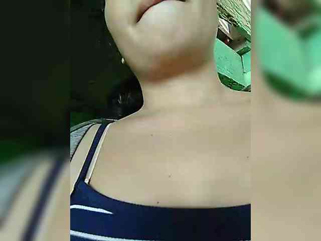 hornylittleprincess69 webcam