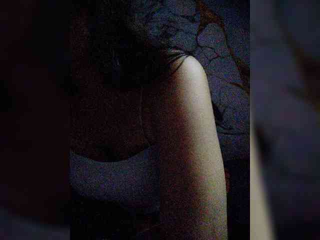 hornylittleprincess69 webcam