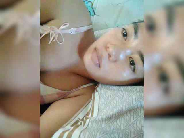 hornylittleprincess69 webcam