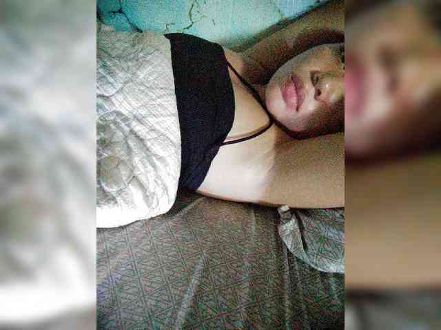 hornylittleprincess69 webcam