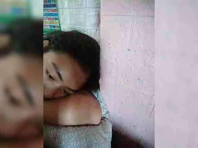 hornylittleprincess69 webcam