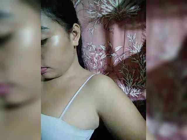 hornylittleprincess69 webcam