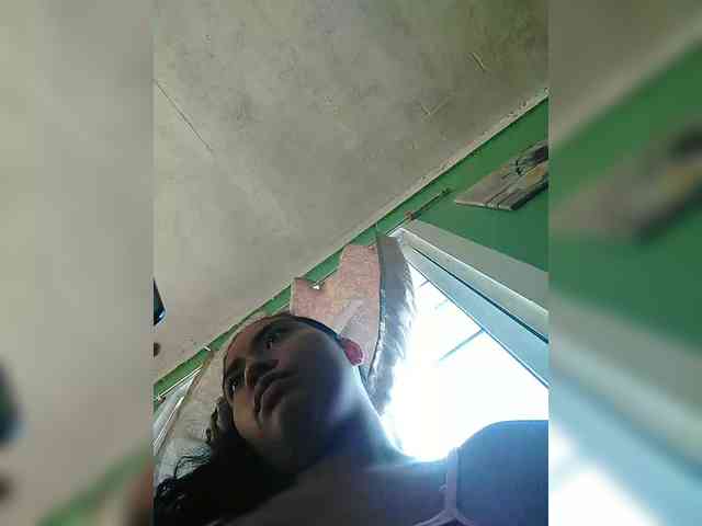 hornylittleprincess69