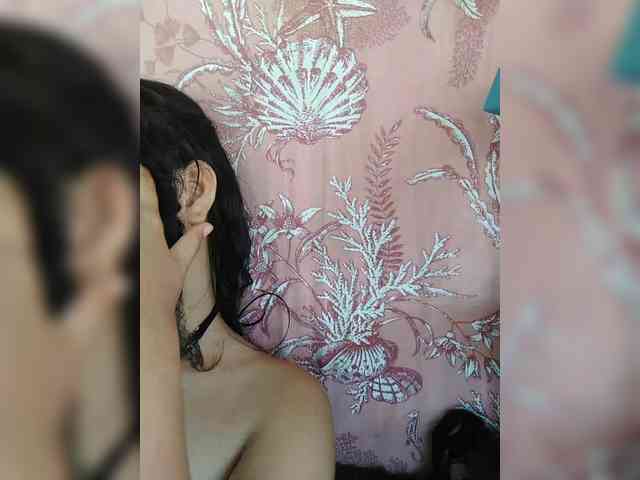 hornylittleprincess69