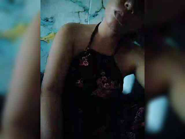 hornylittleprincess69 webcam