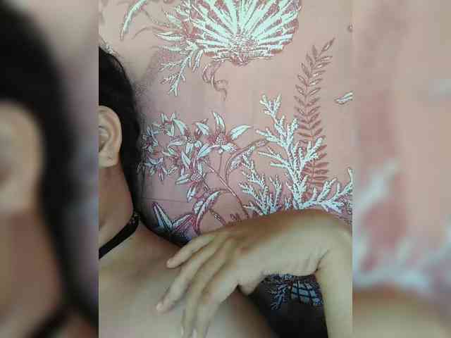 hornylittleprincess69 webcam