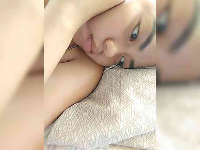 hornylittleprincess69 webcam