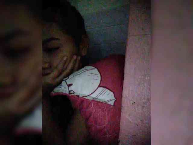 hornylittleprincess69