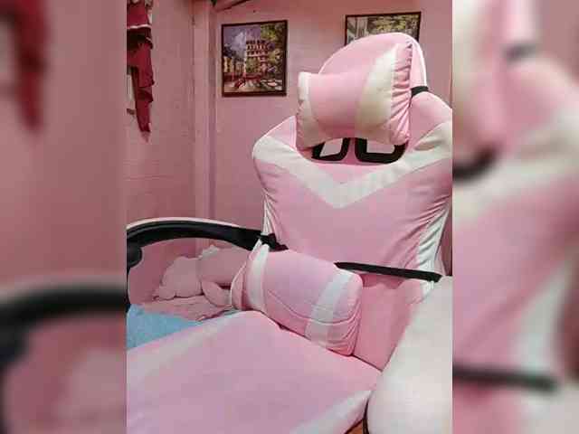 hornylittleprincess69 webcam