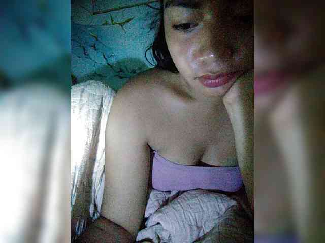hornylittleprincess69