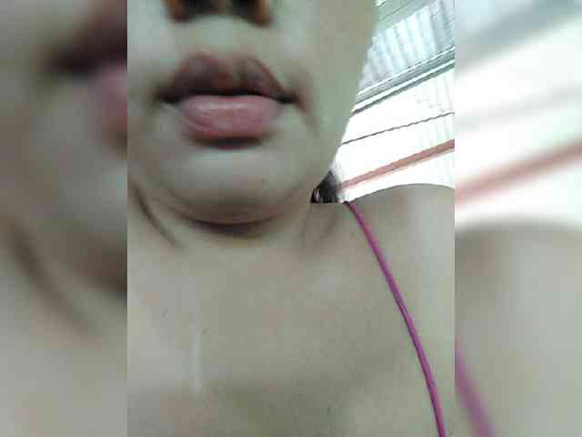 hornylittleprincess69 webcam