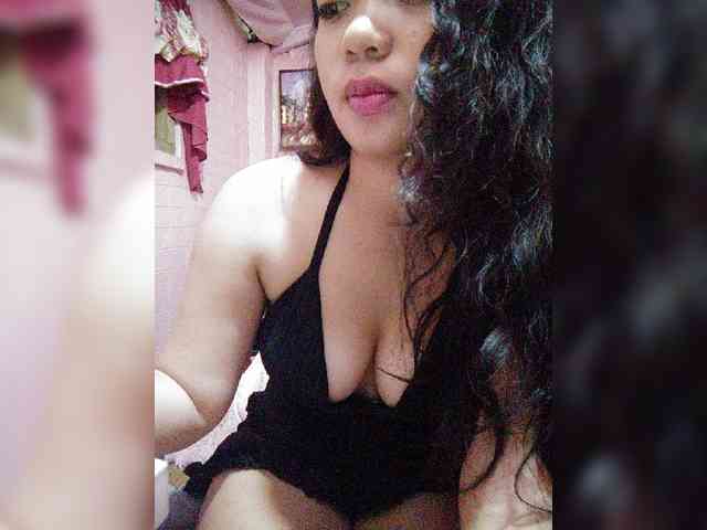 hornylittleprincess69 webcam