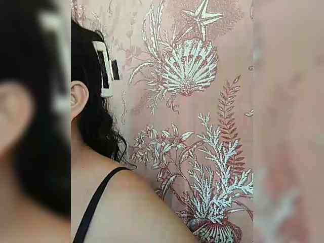 hornylittleprincess69 webcam
