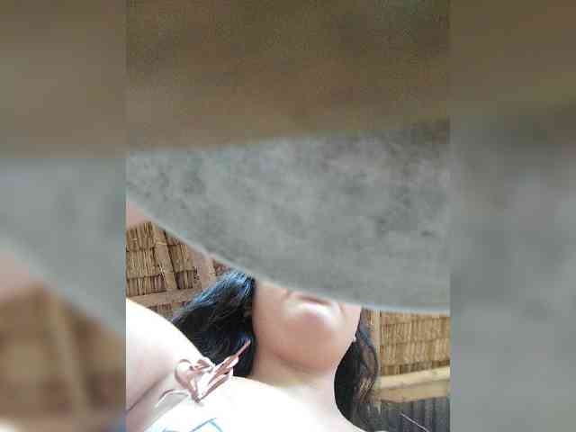 hornylittleprincess69