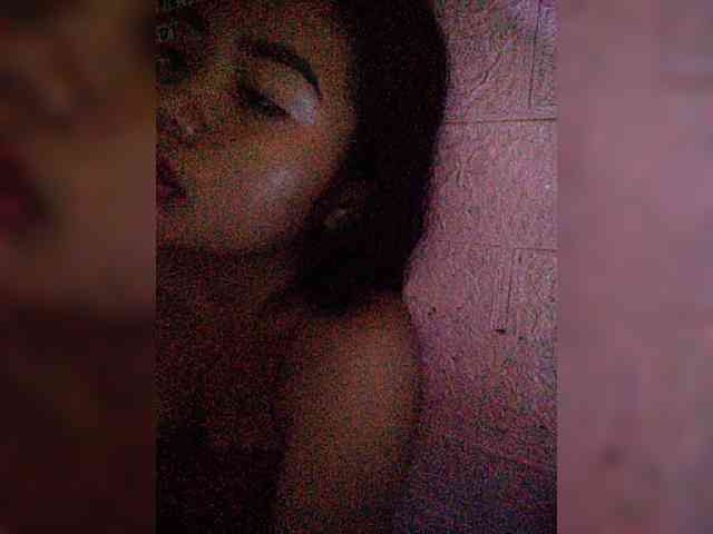 hornylittleprincess69