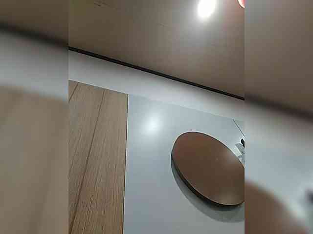 hornylittleprincess69