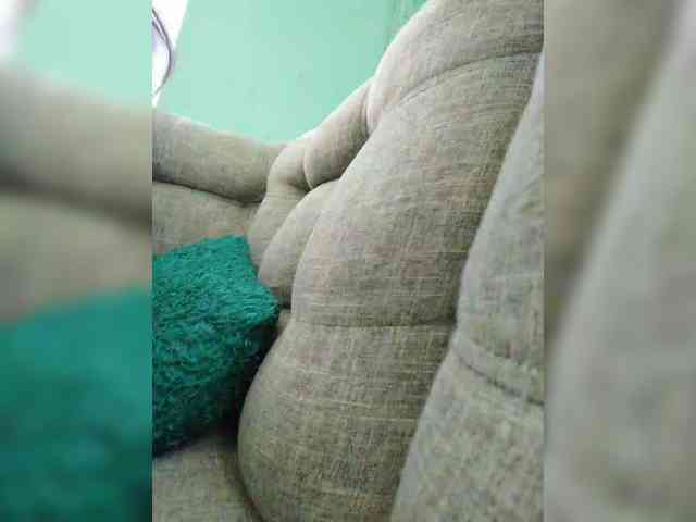 hornylittleprincess69