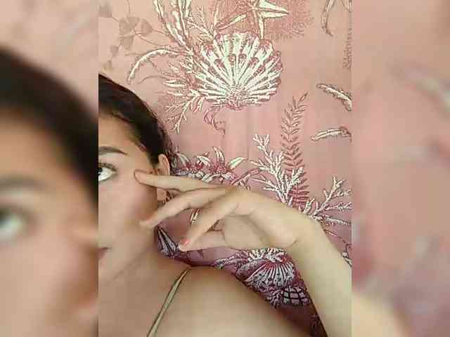 hornylittleprincess69 webcam