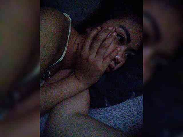 hornylittleprincess69 webcam