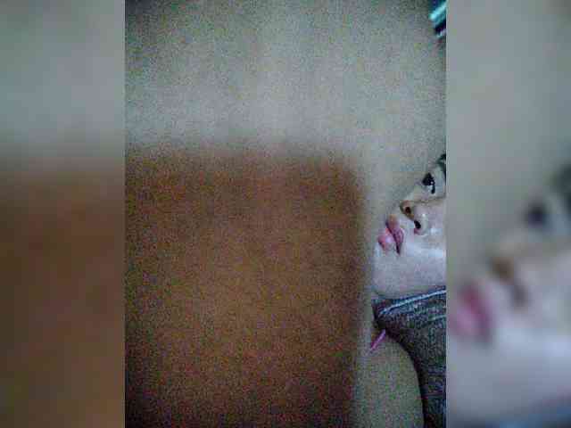 hornylittleprincess69 webcam