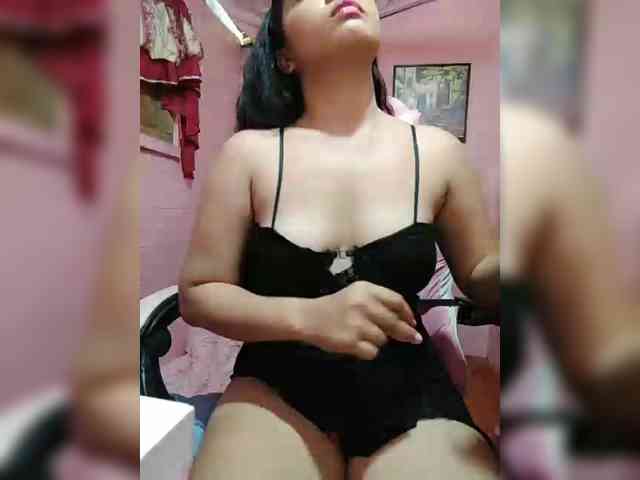 hornylittleprincess69