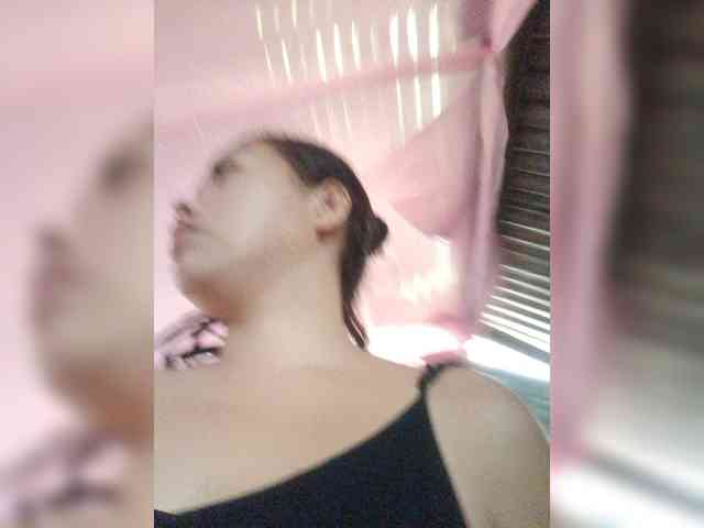 hornylittleprincess69 webcam