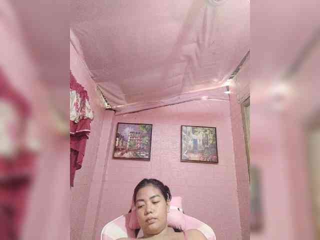 hornylittleprincess69 webcam