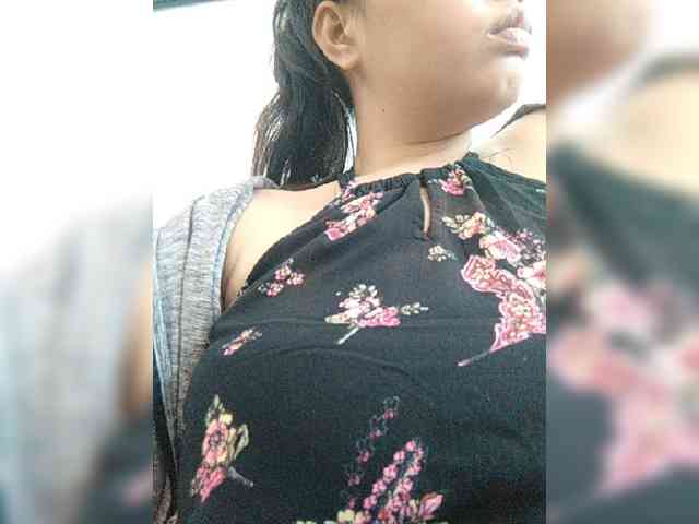 hornylittleprincess69 webcam