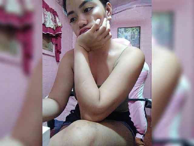 hornylittleprincess69 webcam