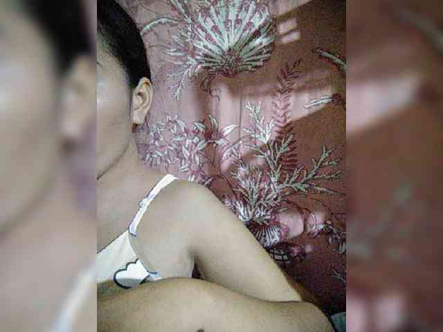 hornylittleprincess69