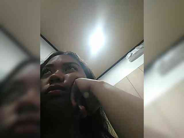 hornylittleprincess69 webcam