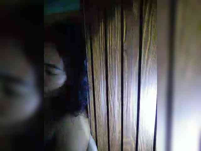 hornylittleprincess69 webcam