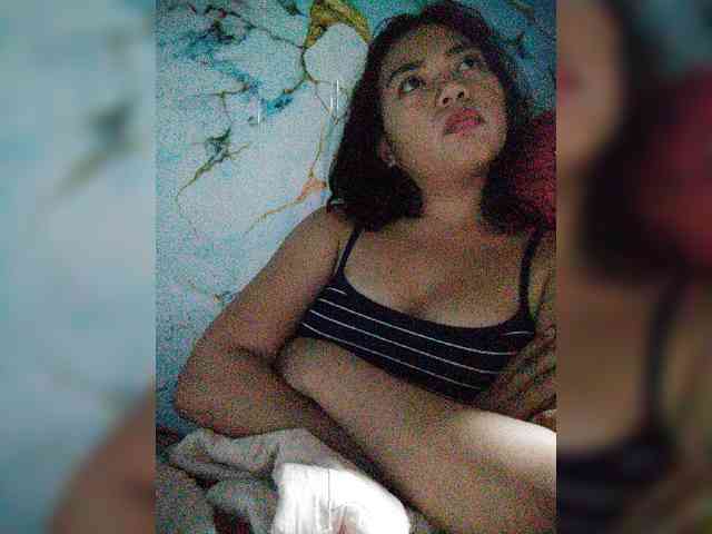 hornylittleprincess69 webcam