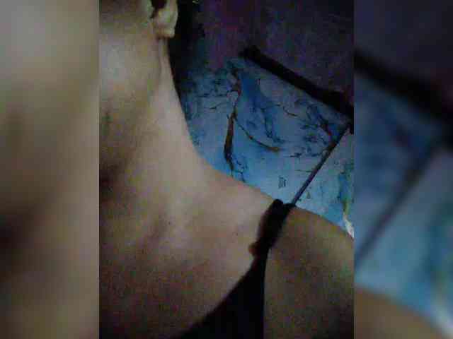hornylittleprincess69 webcam