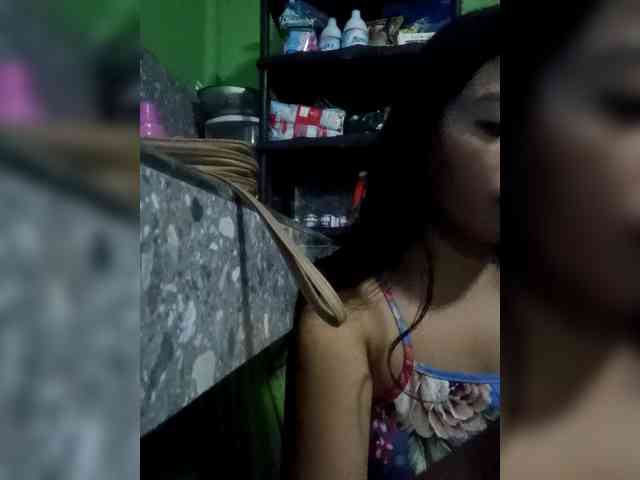 hornylittleprincess69 webcam