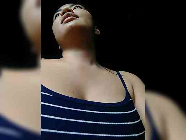 hornylittleprincess69 webcam