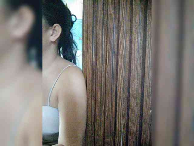 hornylittleprincess69 webcam